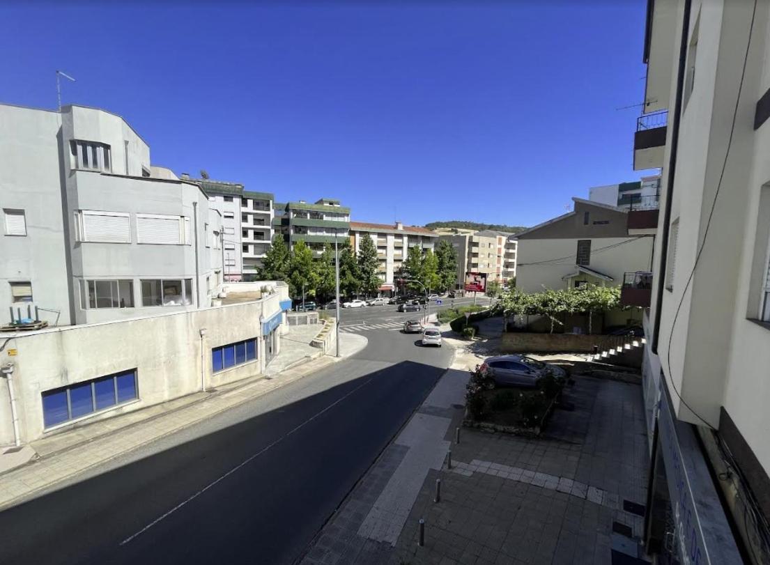 Apartamento Central Na Av. Sa Carneiro Lägenhet Bragança Exteriör bild